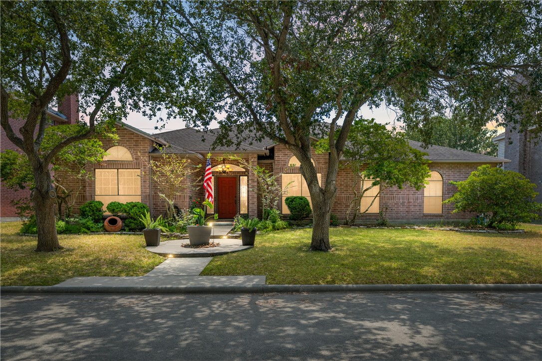 7022 Adbury Dr Property Photo 1