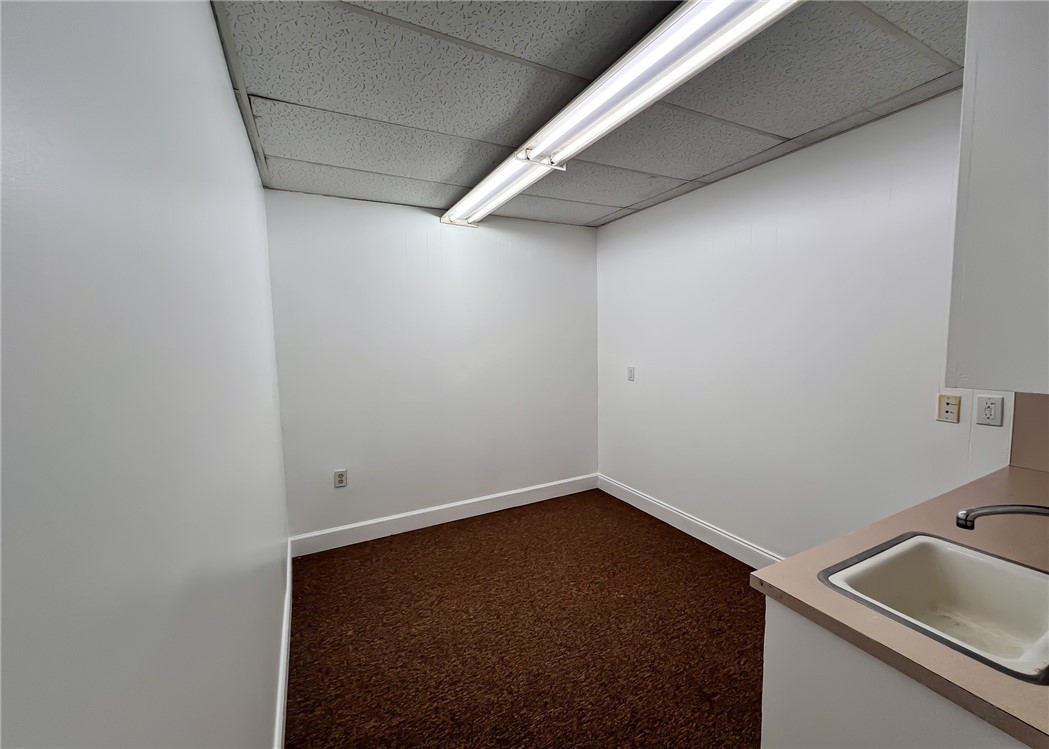 333 W Broadway Ave Property Photo 10