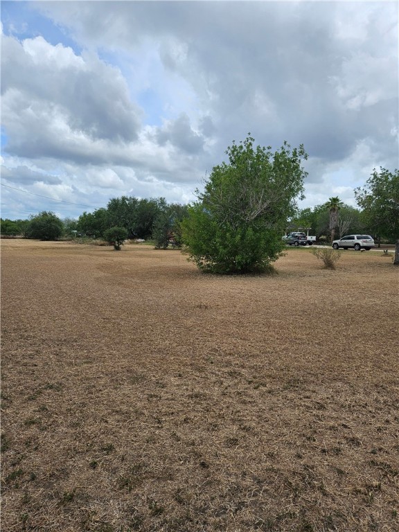 211 County Road 310 Property Photo 2