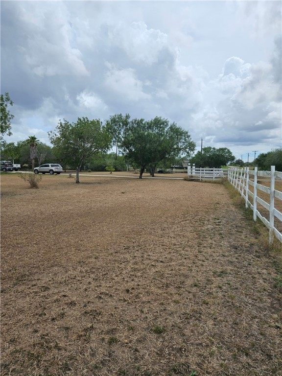 211 County Road 310 Property Photo 3