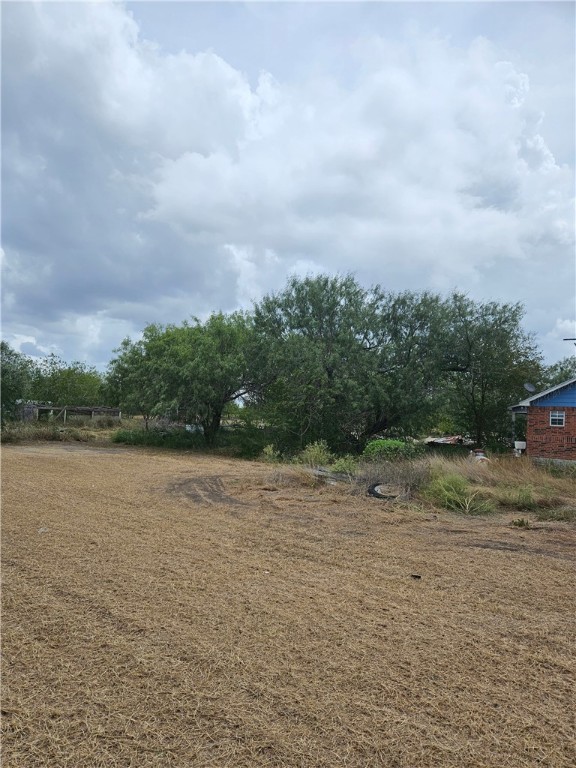 211 County Road 310 Property Photo 6