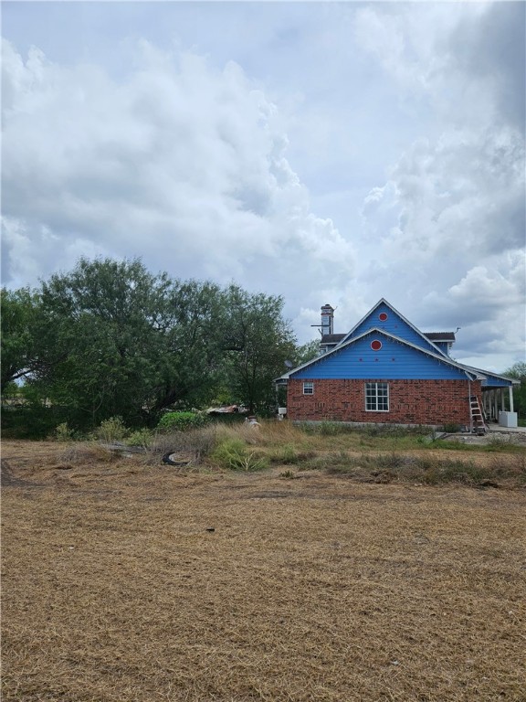 211 County Road 310 Property Photo 8