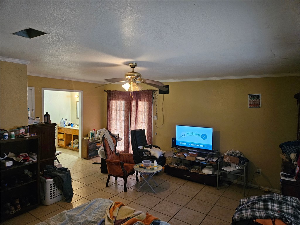 211 County Road 310 Property Photo 11