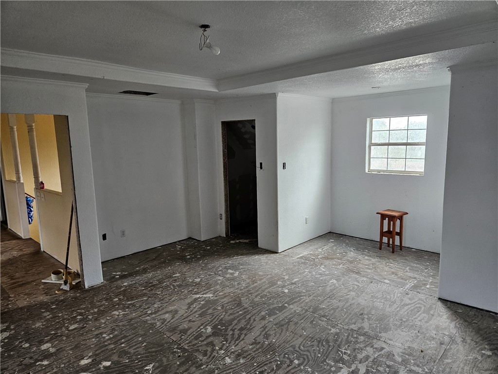 211 County Road 310 Property Photo 16