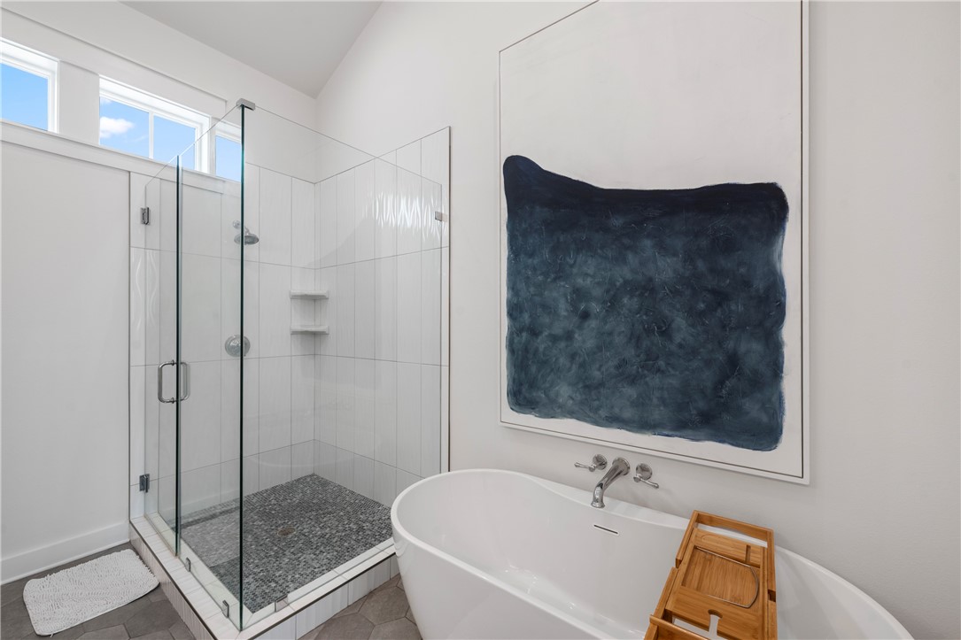 204 Round Road Property Photo 23