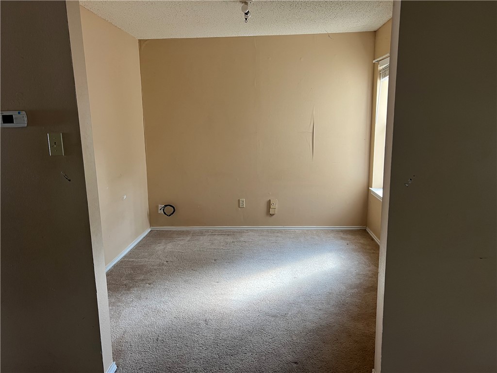 4401 River Valley Dr 206 Property Photo 8