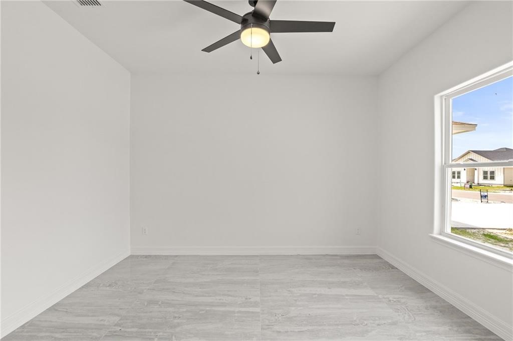 113 Traditions Dr Property Photo 30