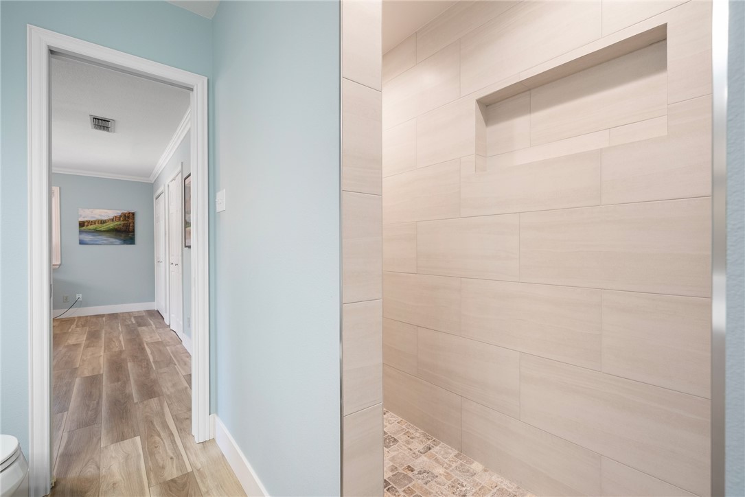 23 S Lake Dr Property Photo 22