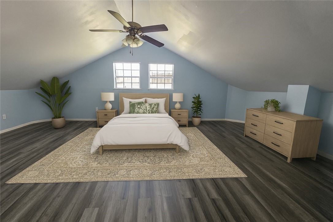 527 Steart St Property Photo 22