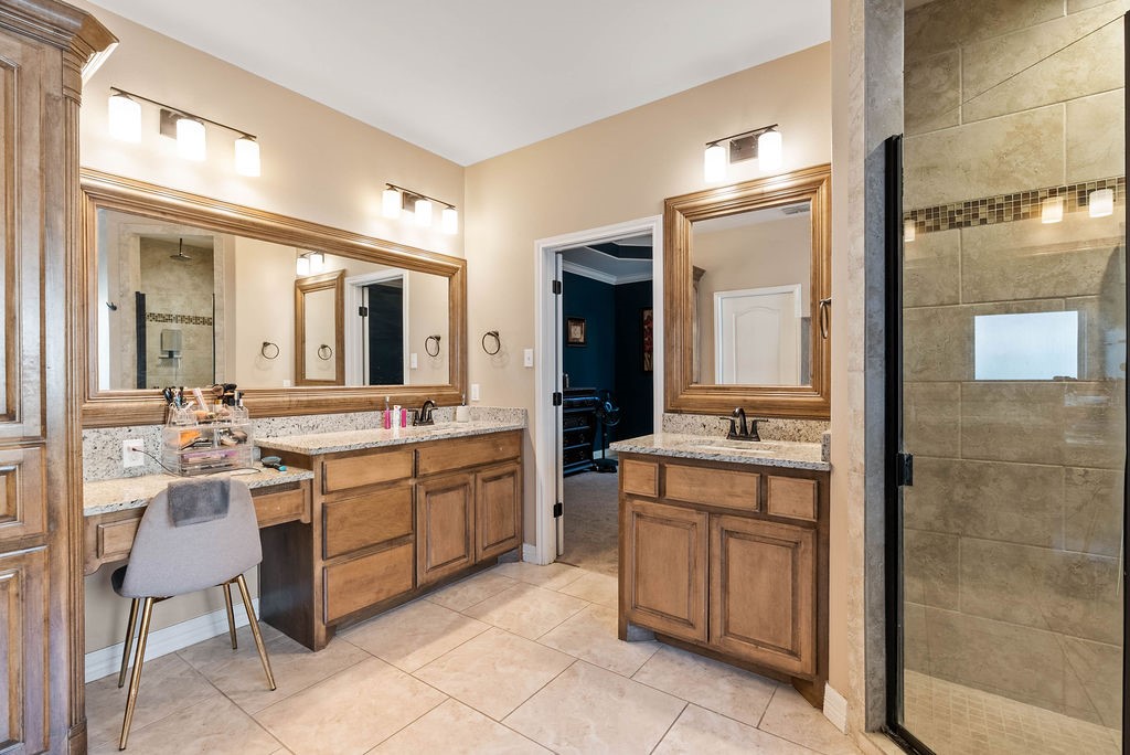 8234 Merlin Pl Property Photo 13