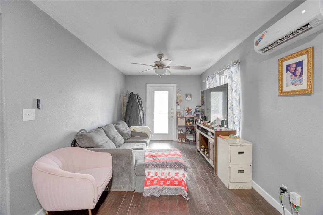 9038 Stock Dr Property Photo 8