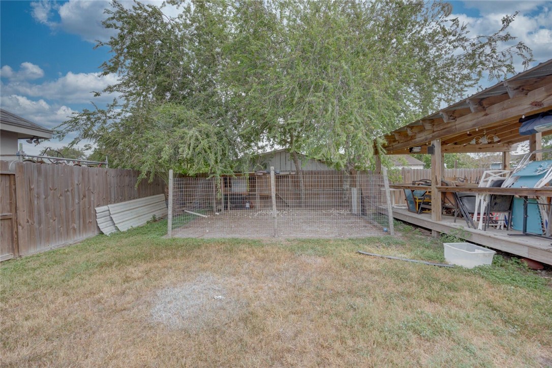 9038 Stock Dr Property Photo 19