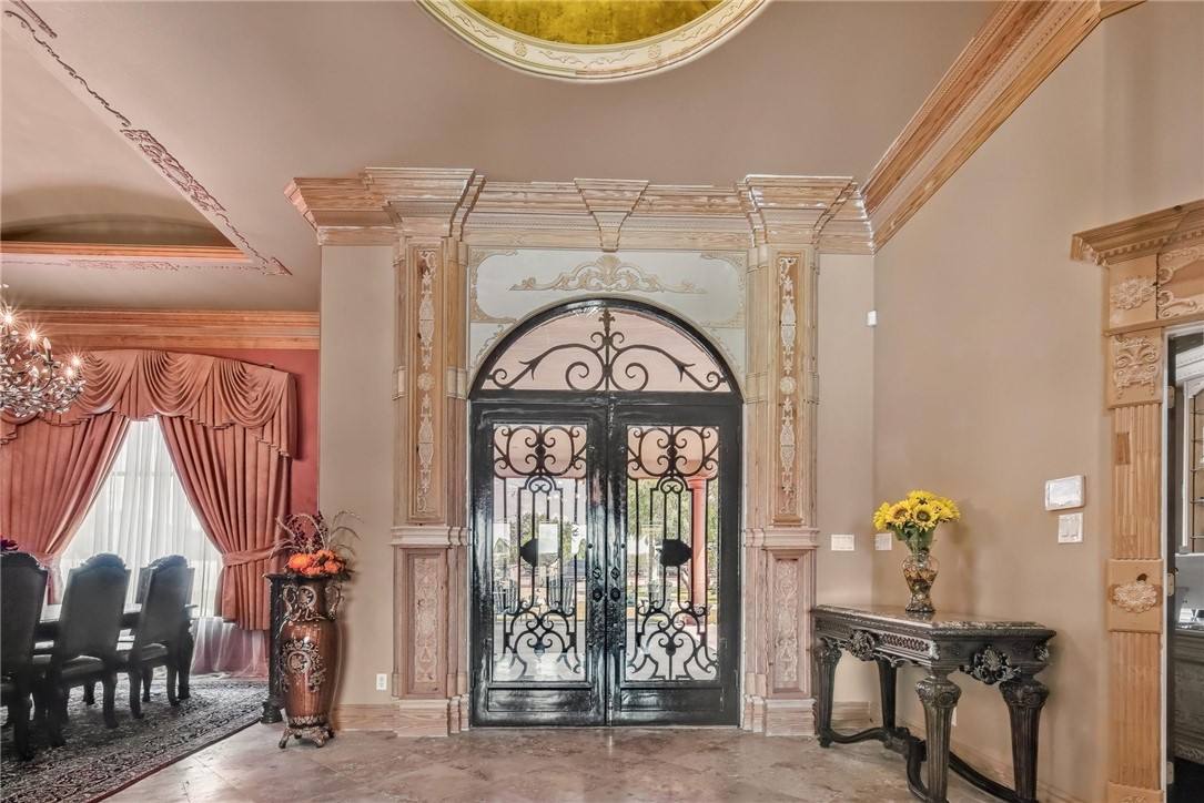 221 W Sage Property Photo 8