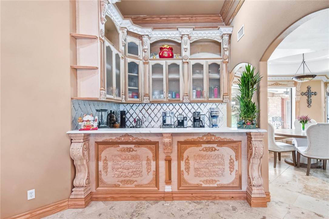 221 W Sage Property Photo 12