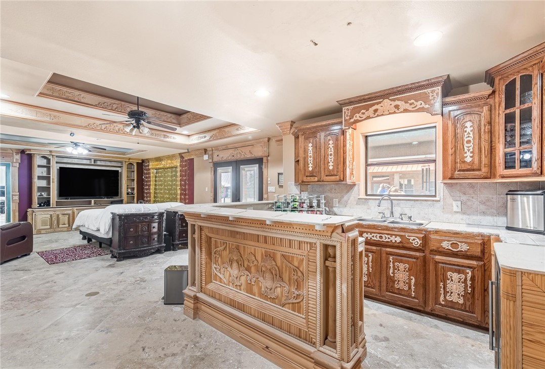 221 W Sage Property Photo 28