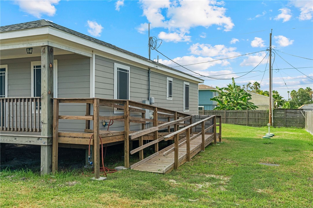 118 Coral Dr Property Photo 18