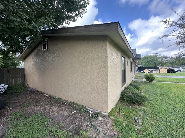 1014 E Huntington St Property Photo 2