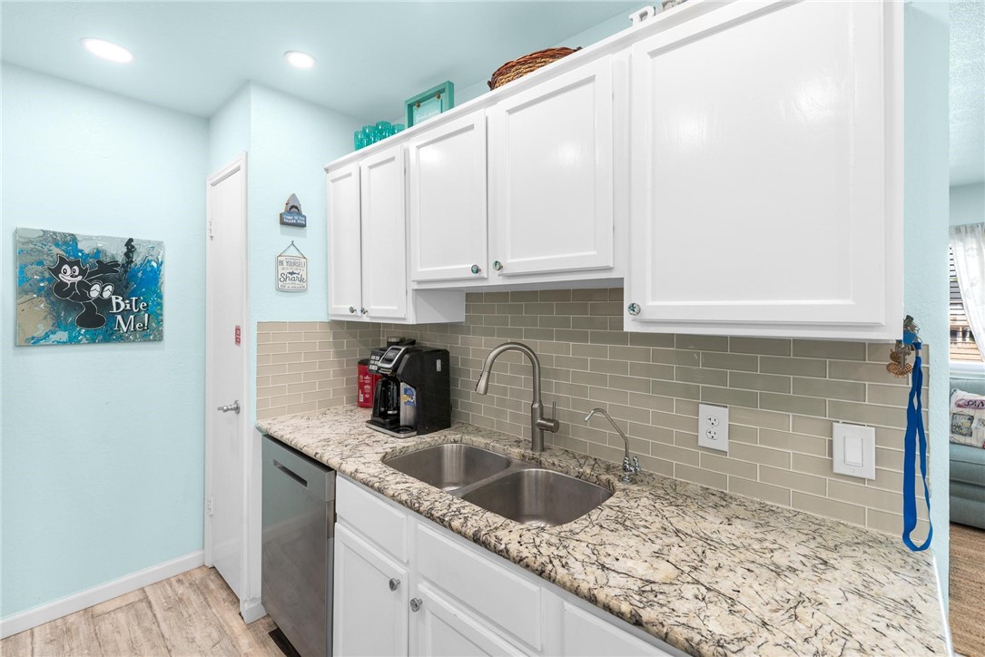 15421 Seamount Cay Ct 202 Property Photo 11