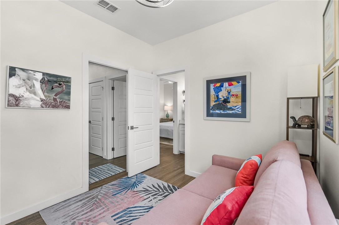 603 E Avenue G 103 Property Photo 5