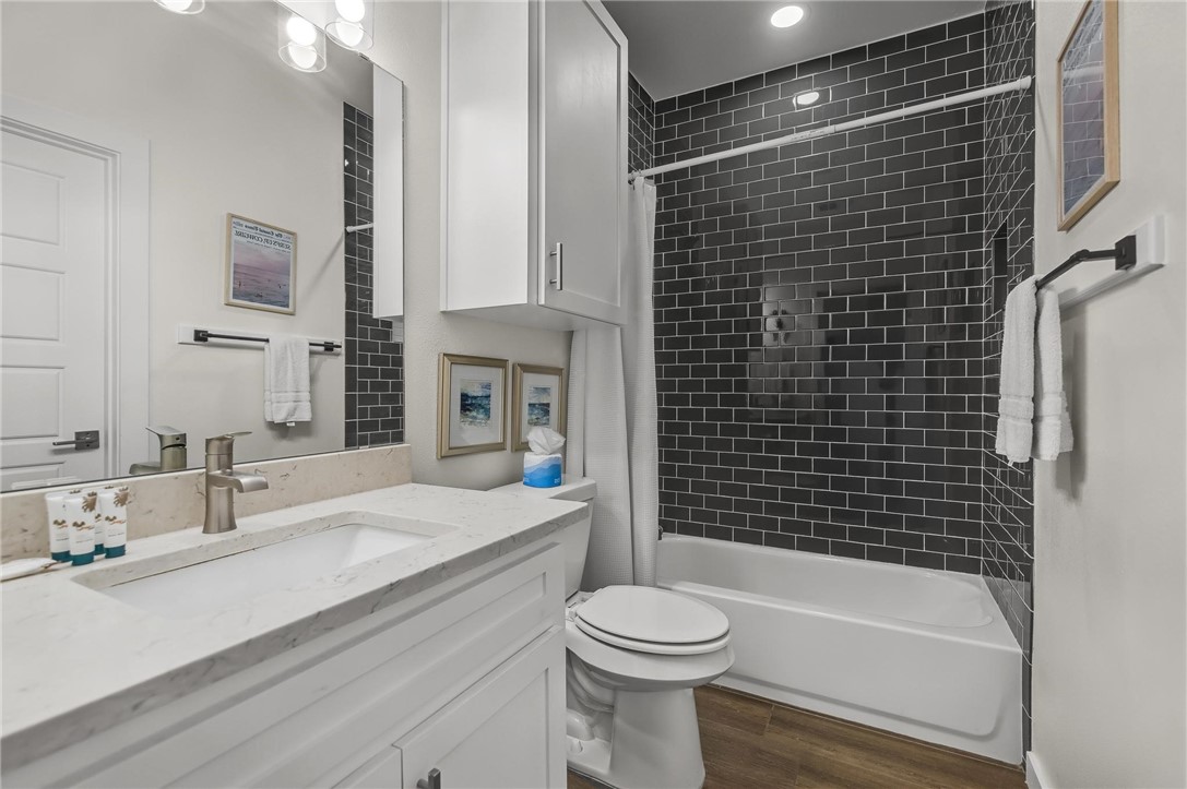 603 E Avenue G 103 Property Photo 6