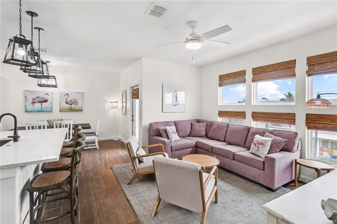 603 E Avenue G 103 Property Photo 13