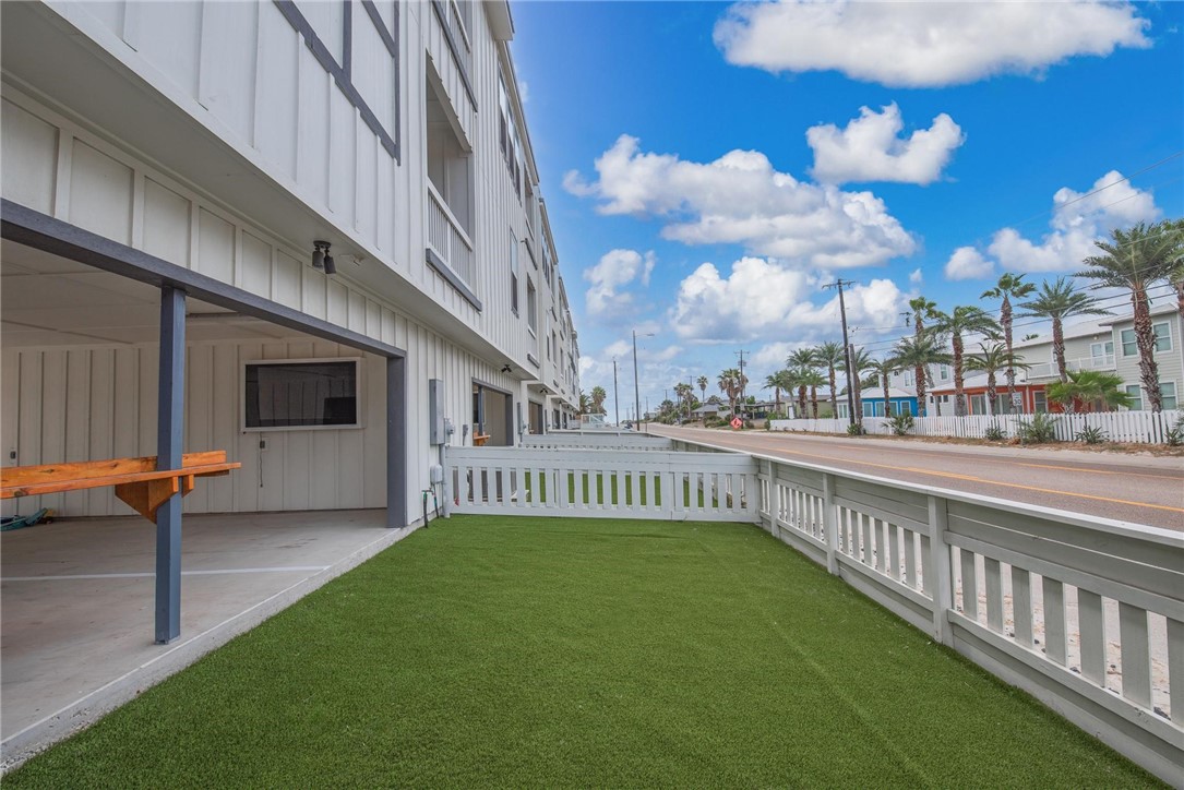 603 E Avenue G 103 Property Photo 34