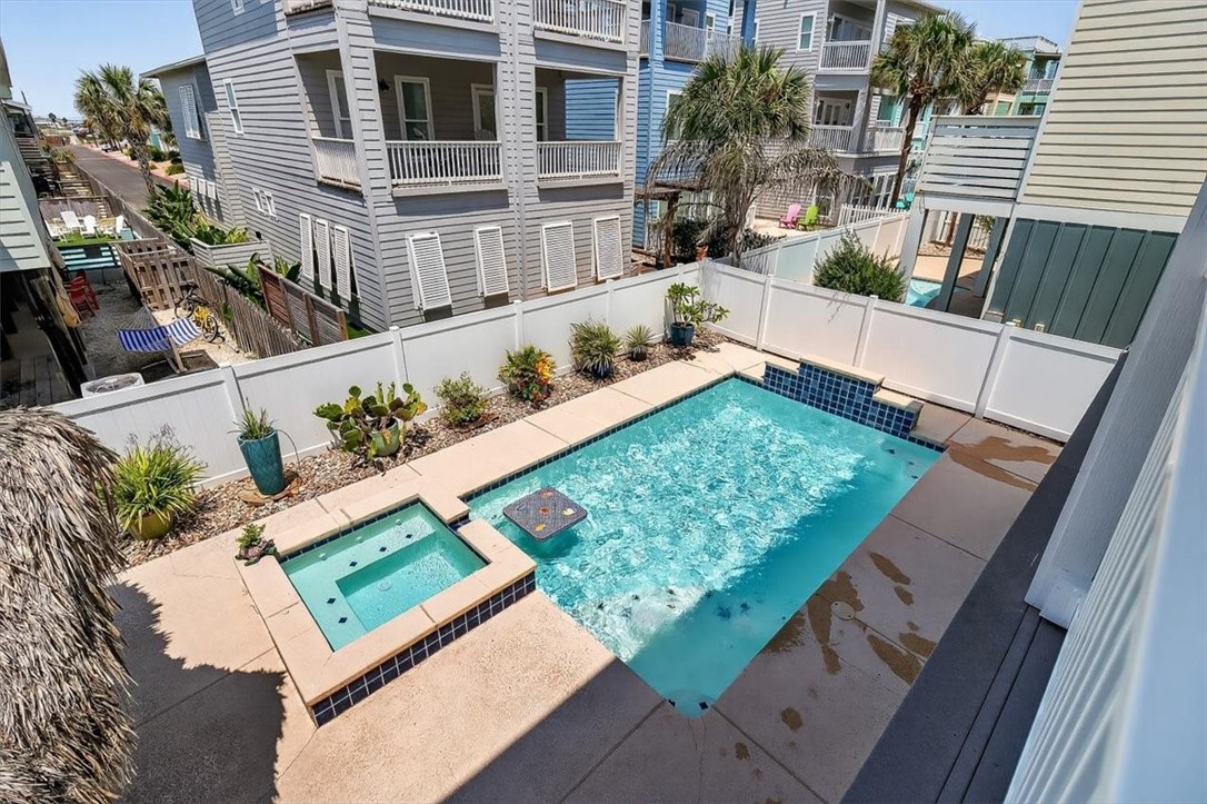 853 Oceanside Dr Property Photo 17