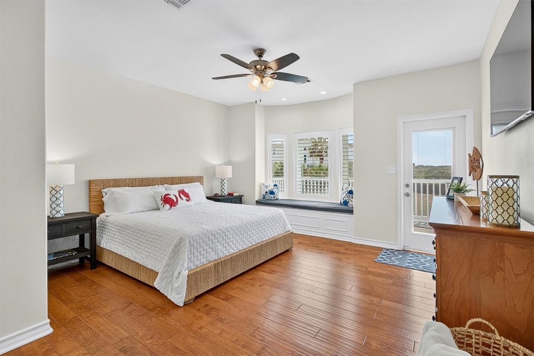 853 Oceanside Dr Property Photo 21