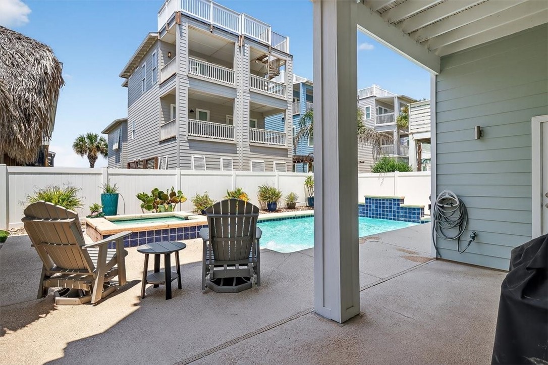 853 Oceanside Dr Property Photo 29