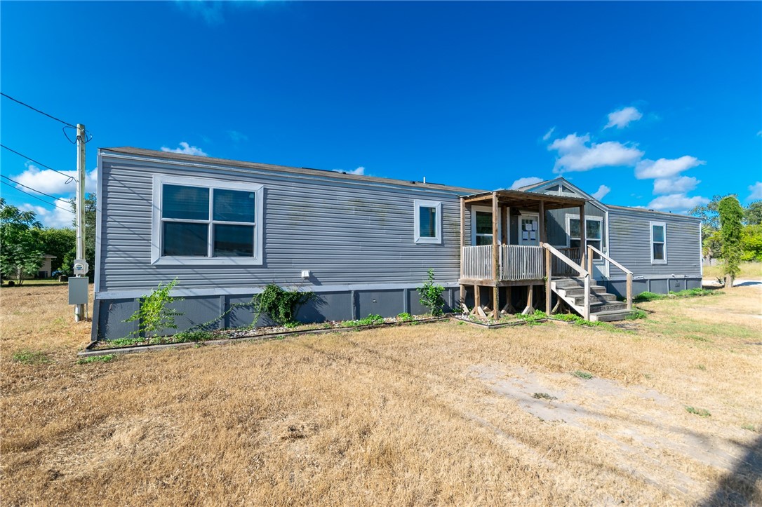 210 Ashby St Property Photo 1