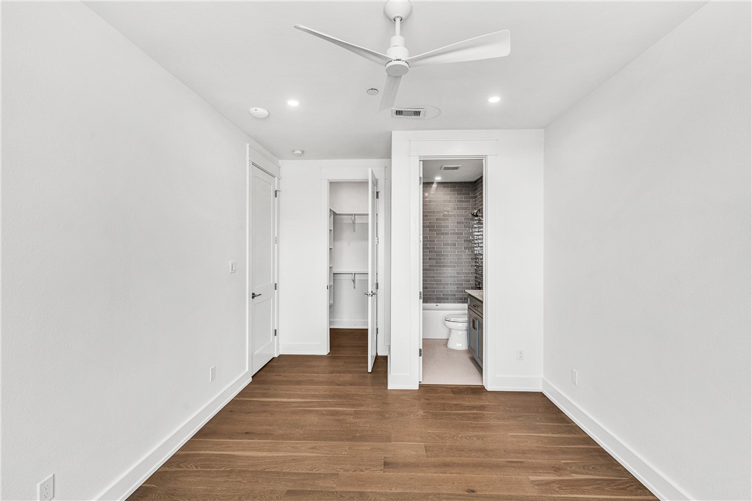 136 W Cotter Ave 6 Property Photo 24