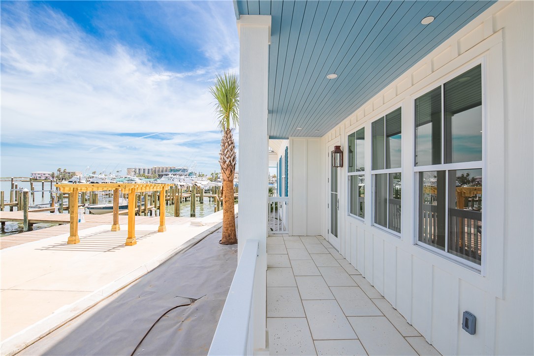 136 W Cotter Ave 6 Property Photo 30