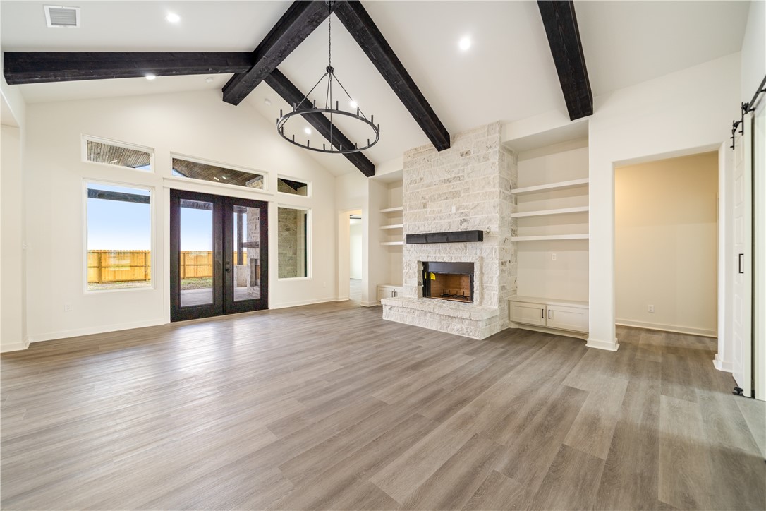 1518 Fenner Ranch Dr Property Photo 4