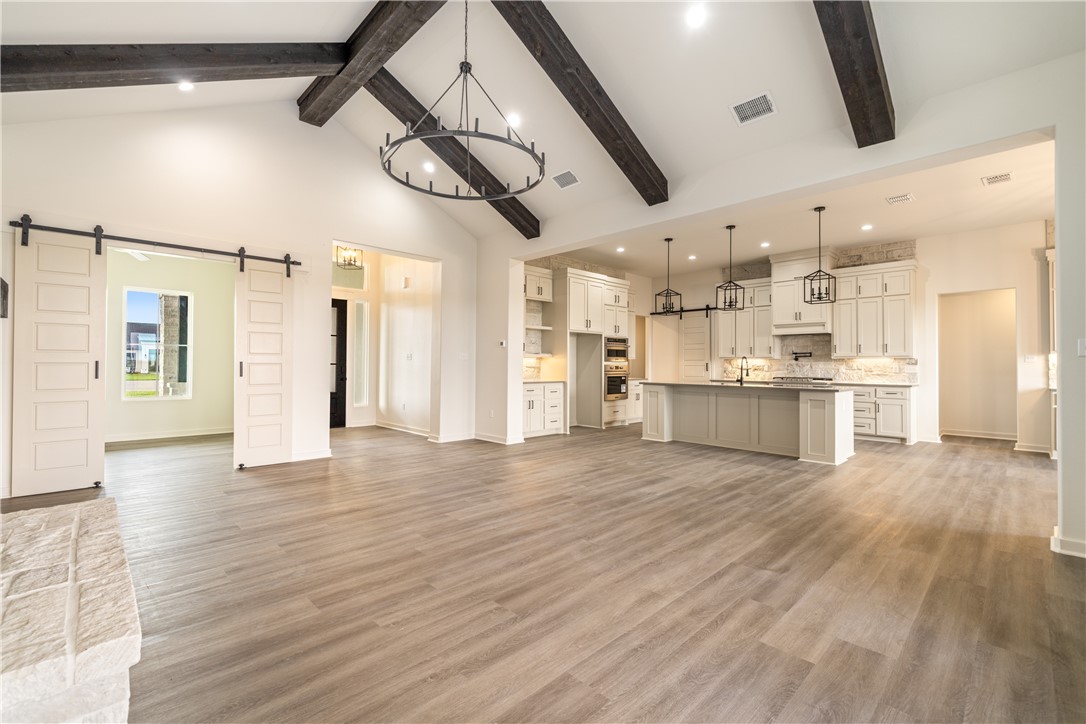 1518 Fenner Ranch Dr Property Photo 6