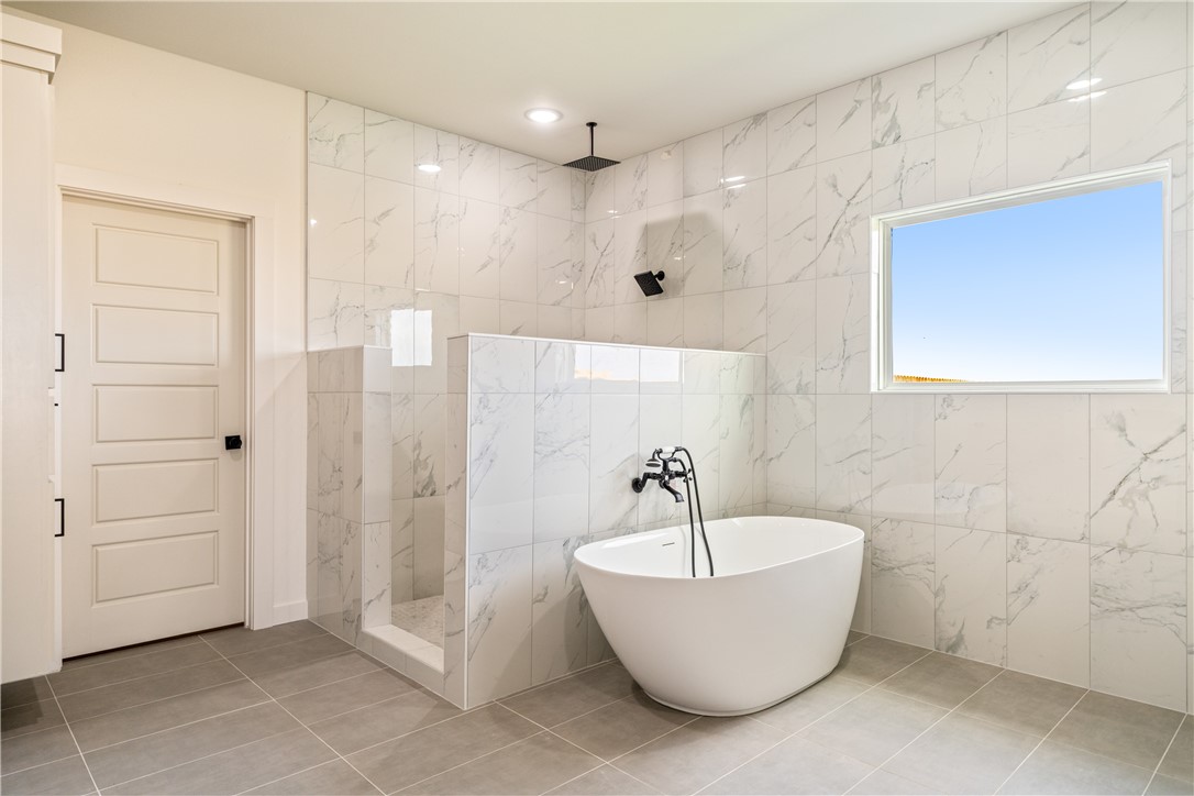 1518 Fenner Ranch Dr Property Photo 29