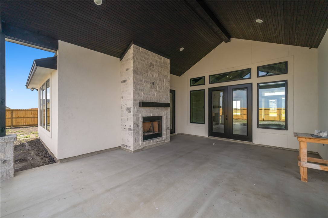 1518 Fenner Ranch Dr Property Photo 35