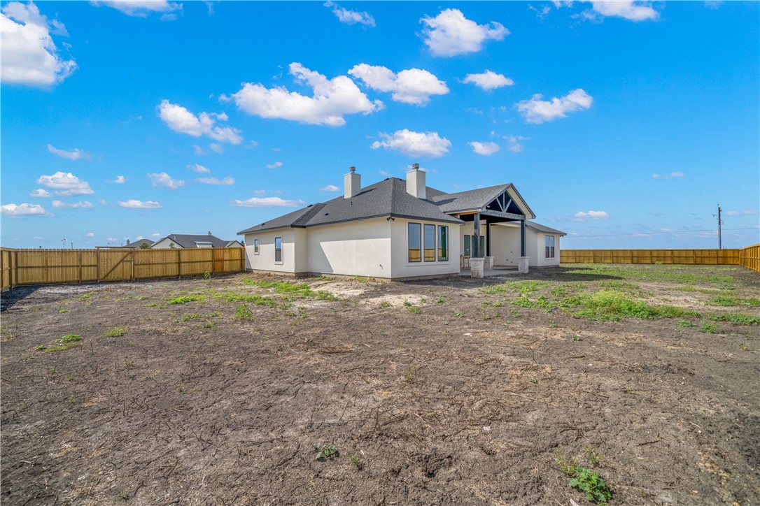 1518 Fenner Ranch Dr Property Photo 36