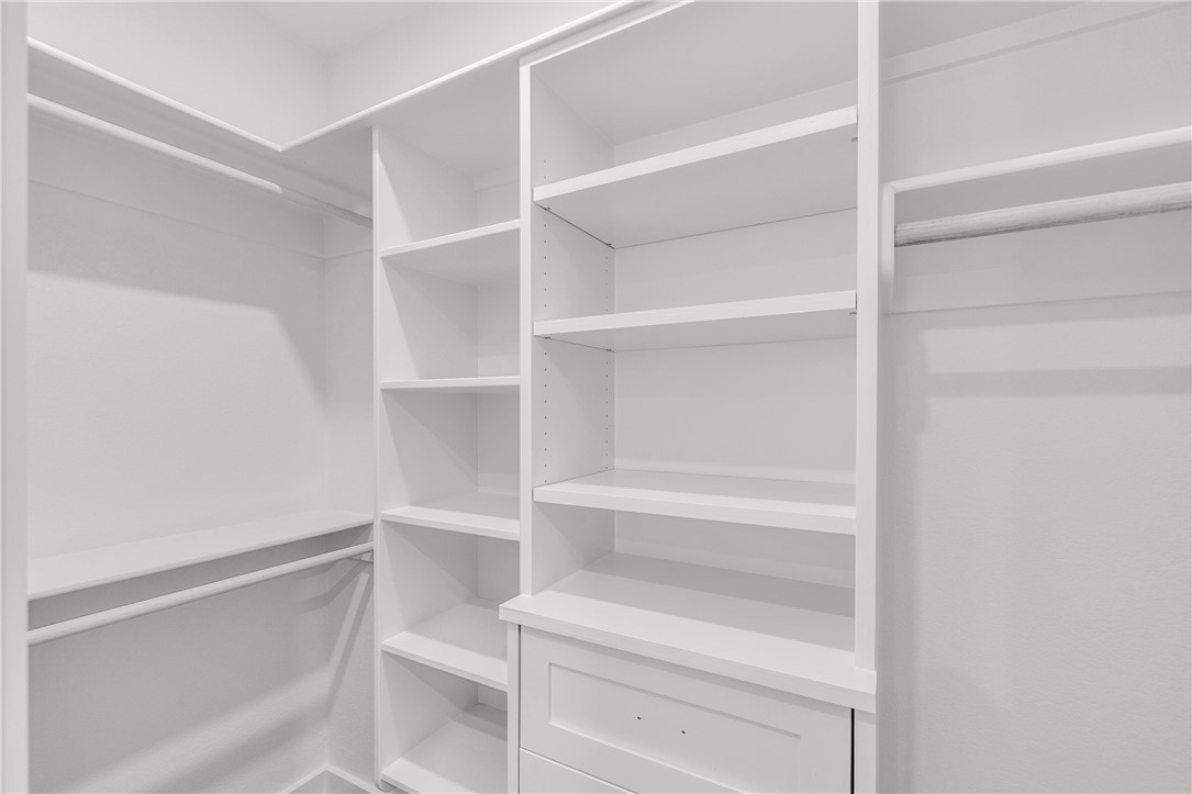 136 W Cotter Ave 7 Property Photo 19