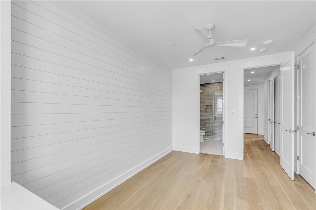 136 W Cotter Ave 7 Property Photo 22