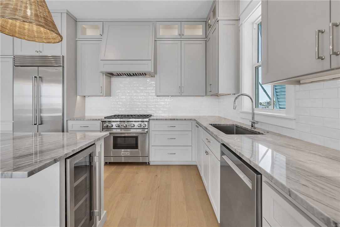 136 W Cotter Ave 14 Property Photo 5