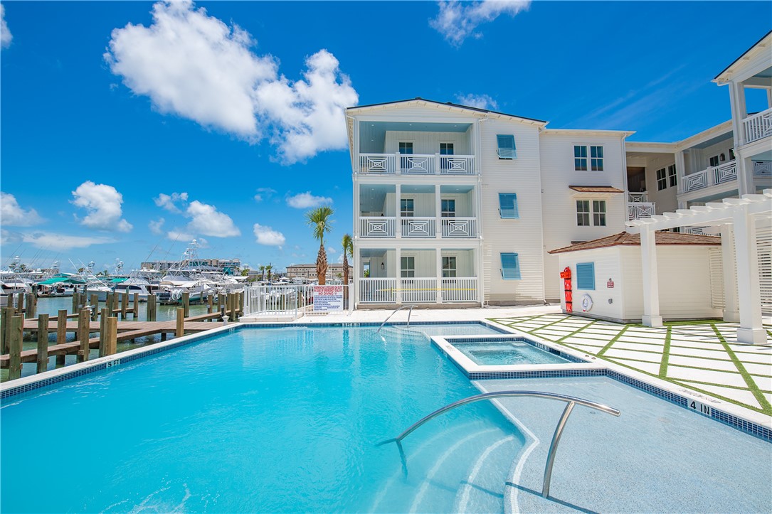 136 W Cotter Ave 14 Property Photo 31