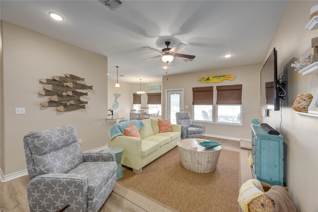 114 Tarpon Ct Property Photo 7