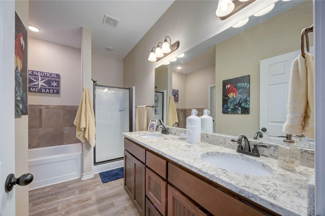 114 Tarpon Ct Property Photo 16