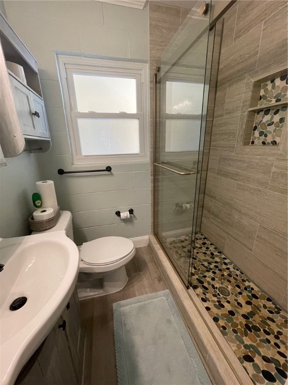 108 Laurel St 11 Property Photo 8