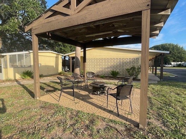 108 Laurel St 11 Property Photo 10