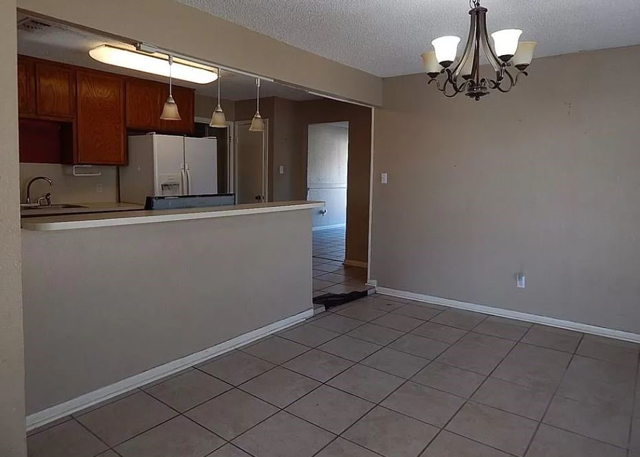 1230 Bernice Dr Property Photo 7