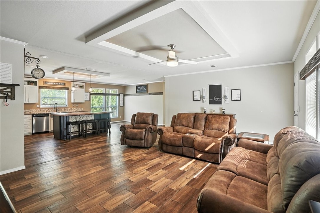 1004 Catholic Cemetery Property Photo 7