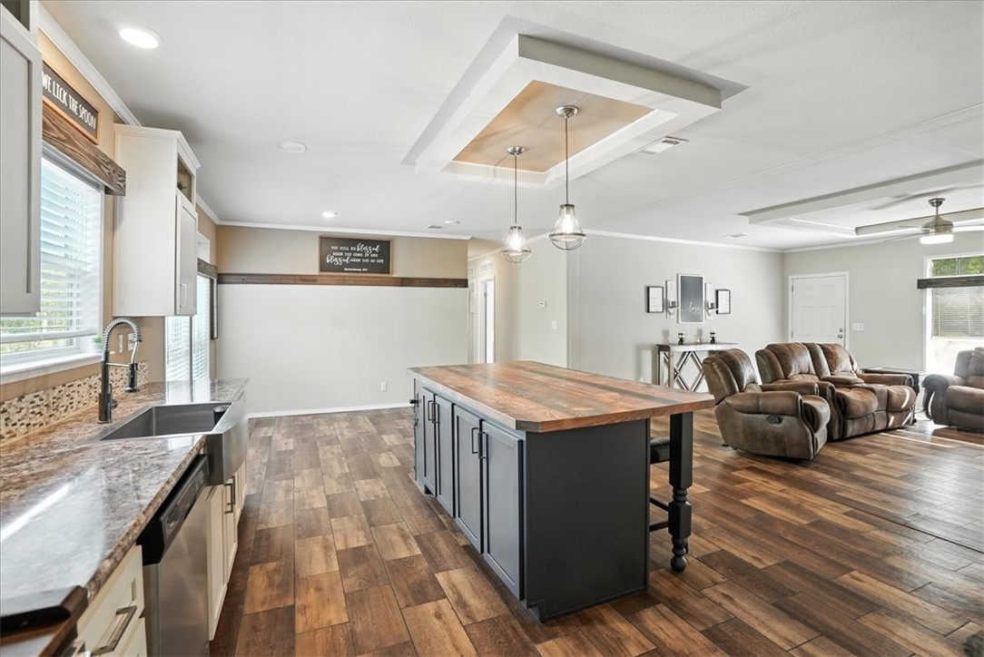 1004 Catholic Cemetery Property Photo 14