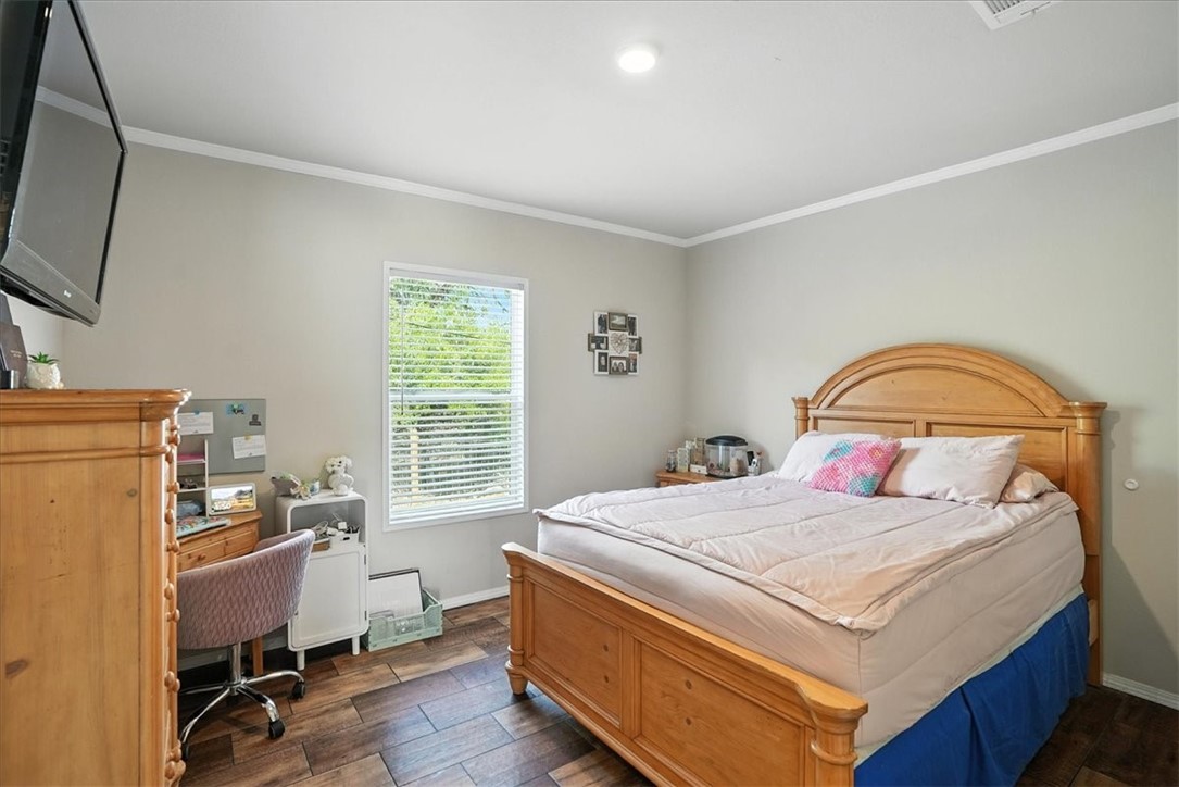 1004 Catholic Cemetery Property Photo 16