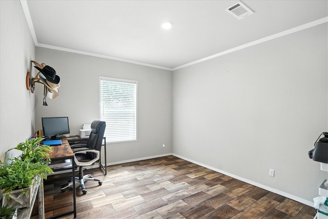 1004 Catholic Cemetery Property Photo 18